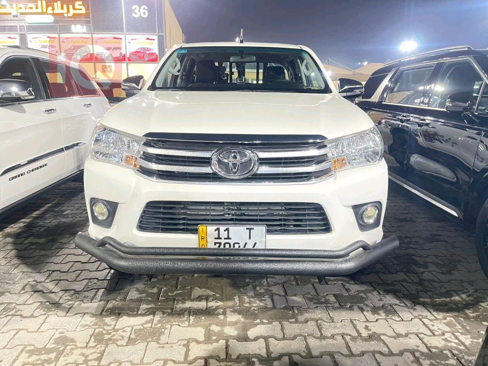 تويوتا هايلوكس